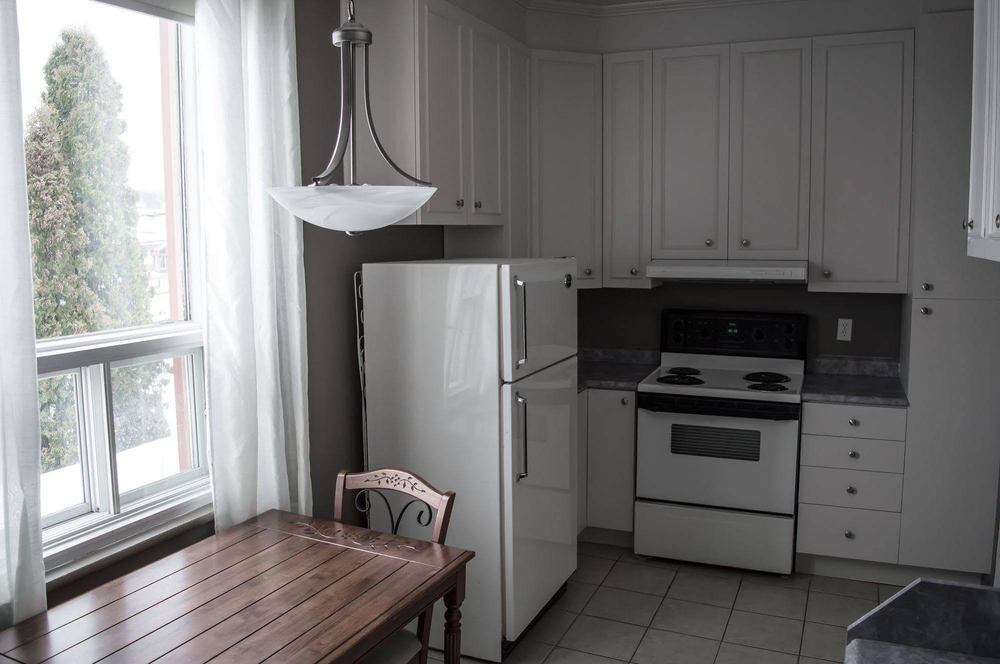 Auberge Beausejour Амки Екстериор снимка